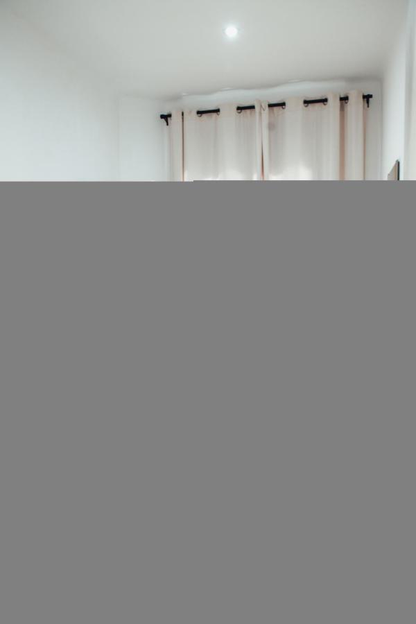 ברצלונה Hostal Ruta De Francia מראה חיצוני תמונה