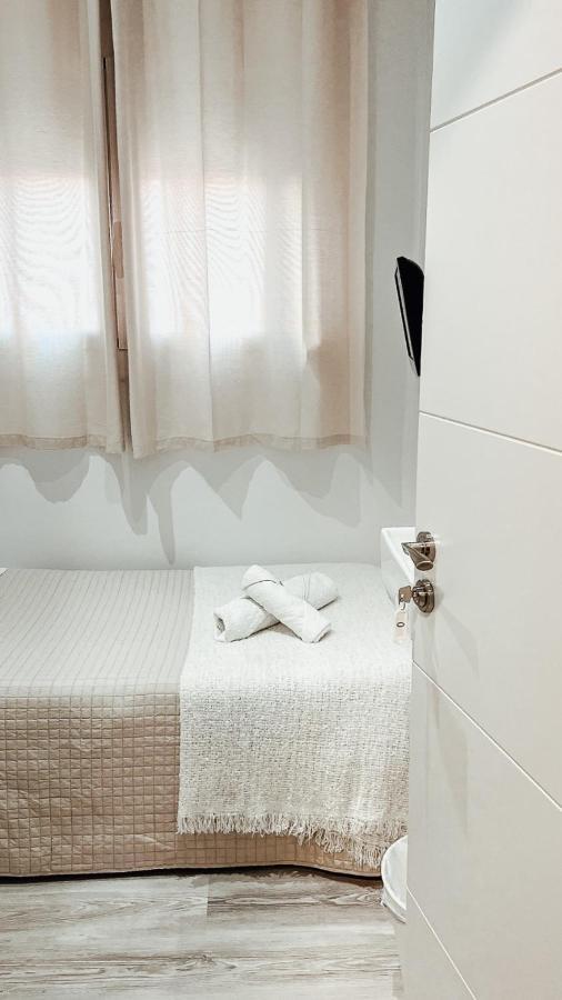 ברצלונה Hostal Ruta De Francia מראה חיצוני תמונה