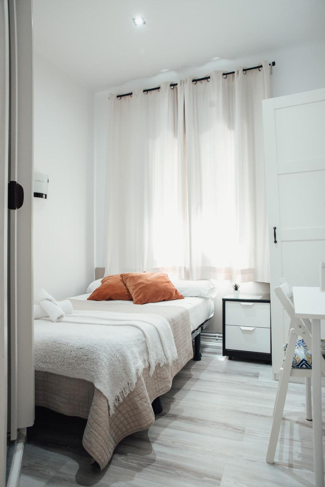 ברצלונה Hostal Ruta De Francia מראה חיצוני תמונה