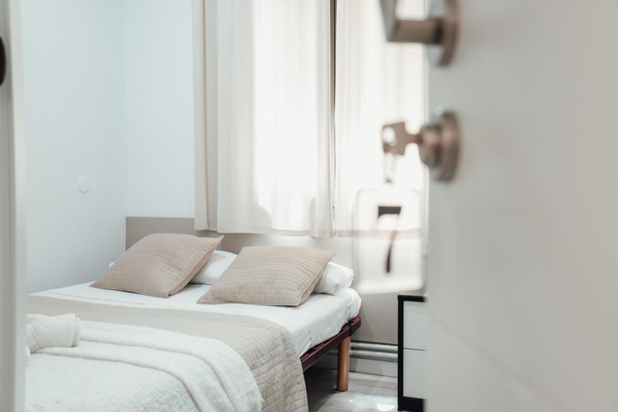 ברצלונה Hostal Ruta De Francia מראה חיצוני תמונה